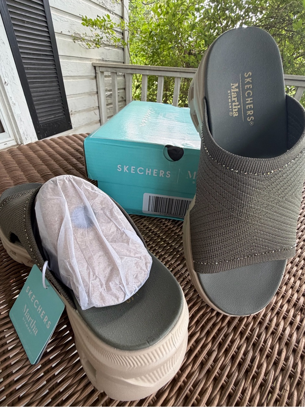 Skechers Olive Knit Glide-Step Platform Sandals - Picture 6 of 11